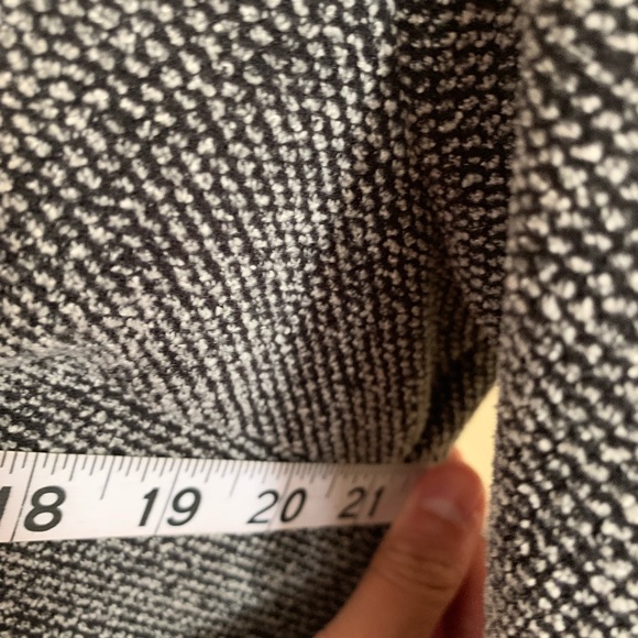 MODA INTERNATIONAL DRESS COAT - Picture 6 of 6